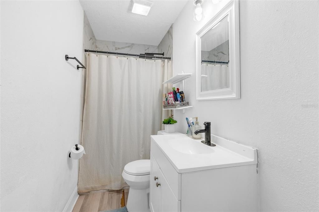 For Sale: $315,000 (3 beds, 2 baths, 1228 Square Feet)