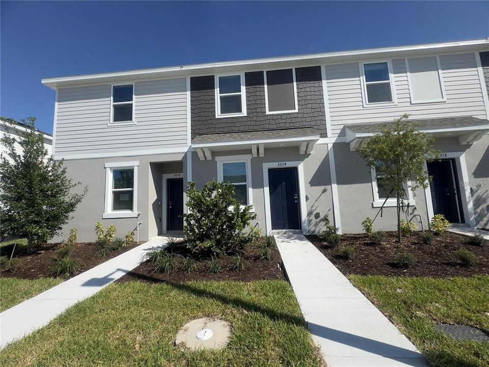 For Rent: $1,690 (2 beds, 2 baths, 1350 Square Feet)