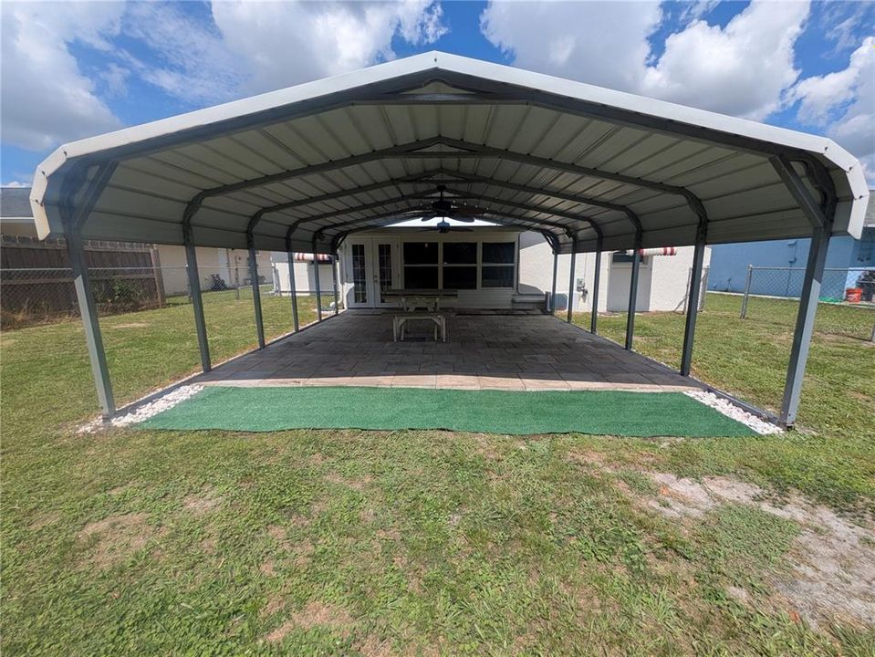 En Venta: $264,999 (2 camas, 2 baños, 1068 Pies cuadrados)