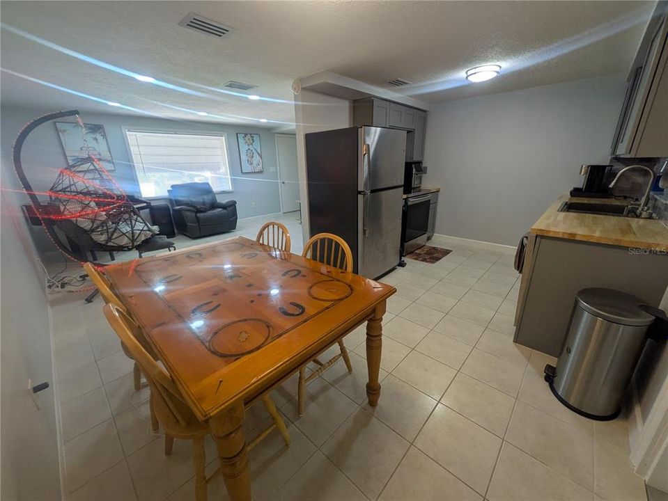 En Venta: $264,999 (2 camas, 2 baños, 1068 Pies cuadrados)