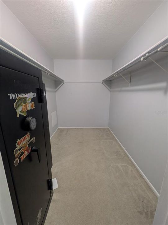 En Venta: $264,999 (2 camas, 2 baños, 1068 Pies cuadrados)