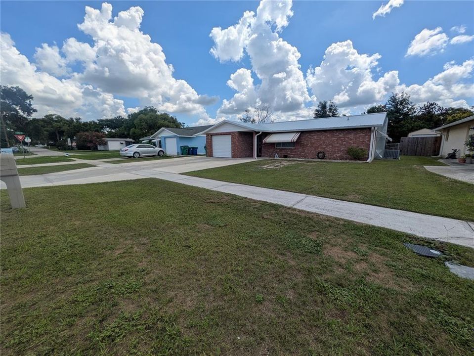 En Venta: $264,999 (2 camas, 2 baños, 1068 Pies cuadrados)