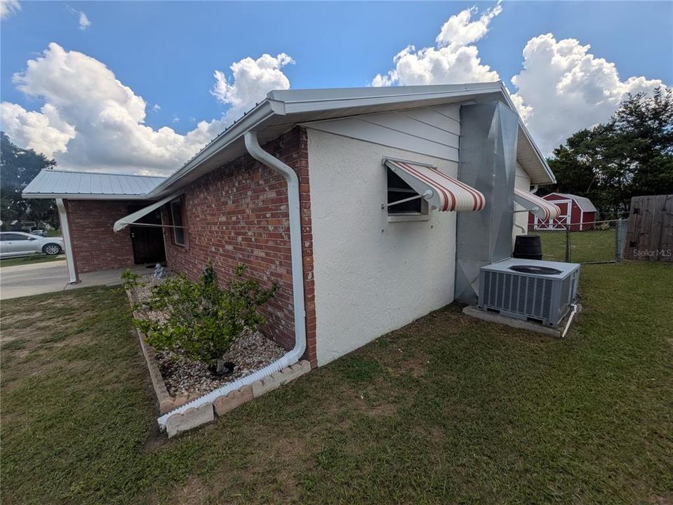 En Venta: $264,999 (2 camas, 2 baños, 1068 Pies cuadrados)