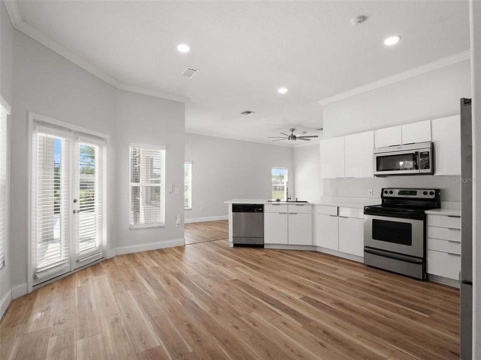 For Sale: $559,999 (4 beds, 2 baths, 2312 Square Feet)