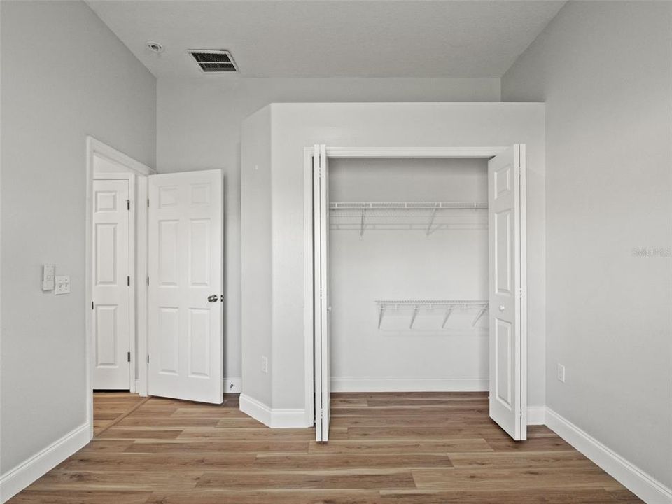 For Sale: $559,999 (4 beds, 2 baths, 2312 Square Feet)