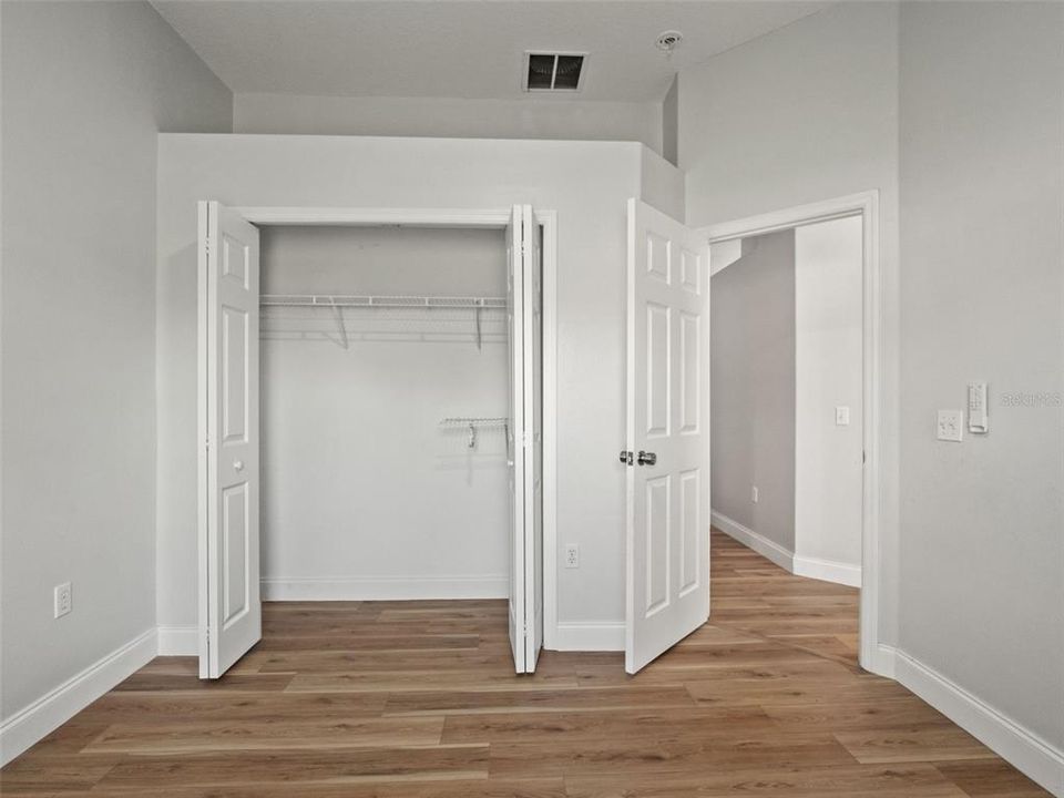 For Sale: $559,999 (4 beds, 2 baths, 2312 Square Feet)