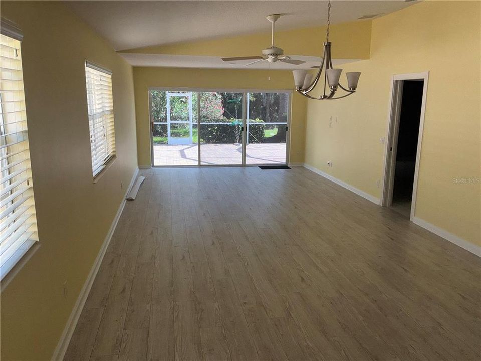 For Rent: $3,000 (2 beds, 2 baths, 1693 Square Feet)