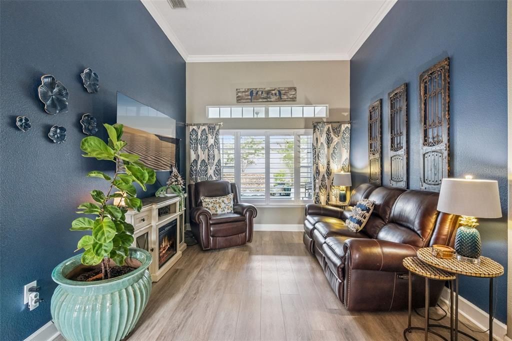 For Sale: $609,900 (3 beds, 3 baths, 2376 Square Feet)