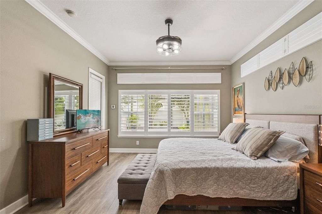 For Sale: $609,900 (3 beds, 3 baths, 2376 Square Feet)