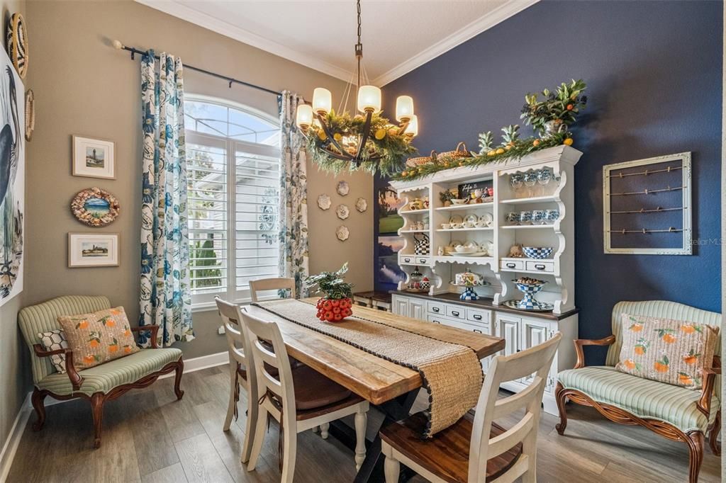 For Sale: $609,900 (3 beds, 3 baths, 2376 Square Feet)