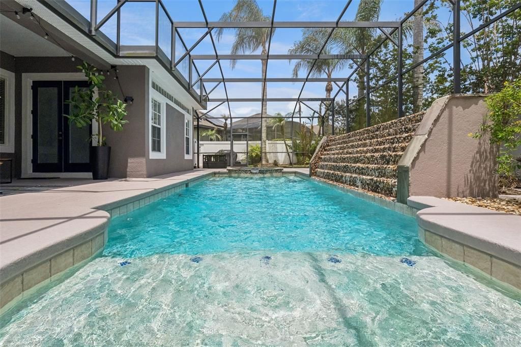 For Sale: $609,900 (3 beds, 3 baths, 2376 Square Feet)