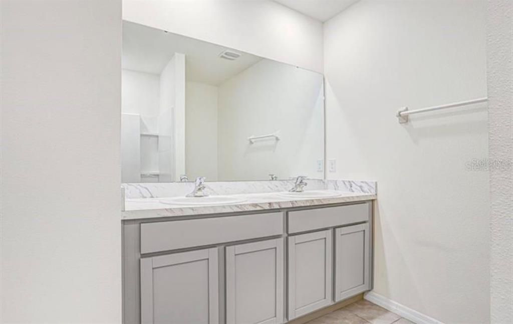 For Sale: $345,000 (3 beds, 2 baths, 1516 Square Feet)