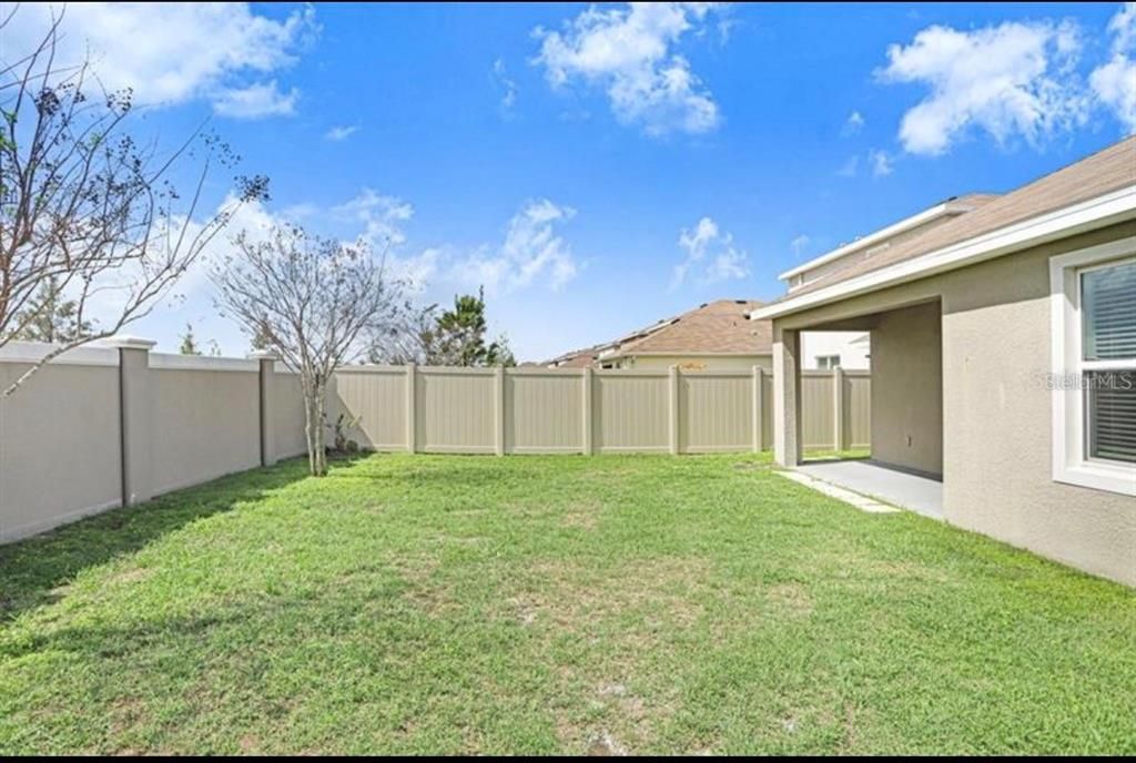 For Sale: $345,000 (3 beds, 2 baths, 1516 Square Feet)