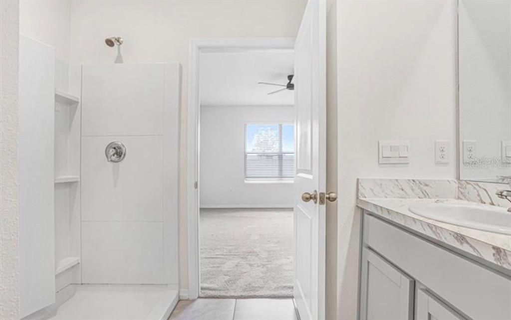 For Sale: $345,000 (3 beds, 2 baths, 1516 Square Feet)