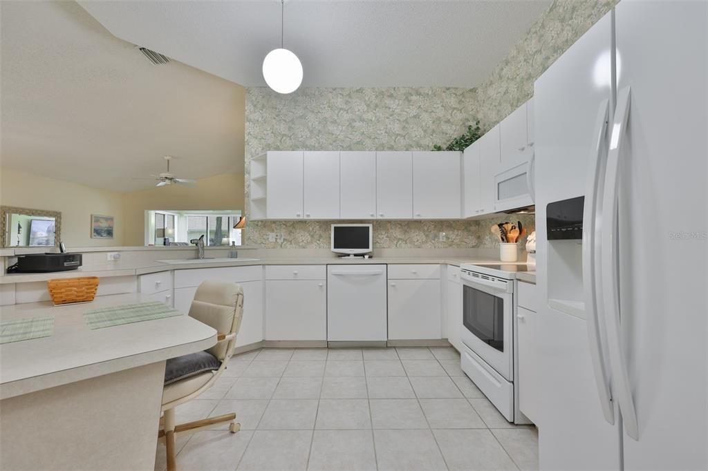 En Venta: $179,000 (2 camas, 2 baños, 1359 Pies cuadrados)