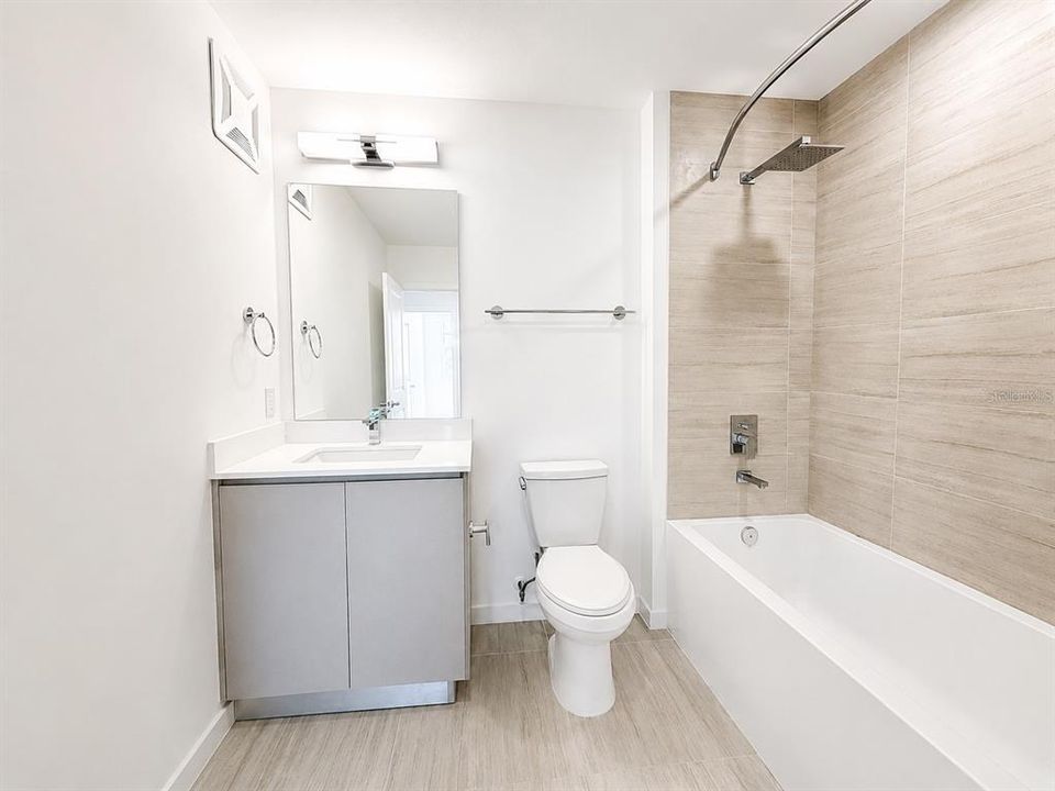 В аренду: $1,890 (2 спален, 2 ванн, 1023 Квадратных фут)