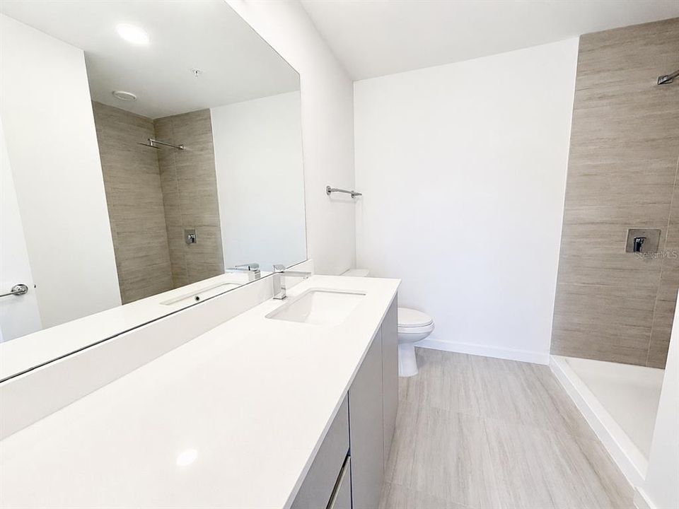В аренду: $1,890 (2 спален, 2 ванн, 1023 Квадратных фут)