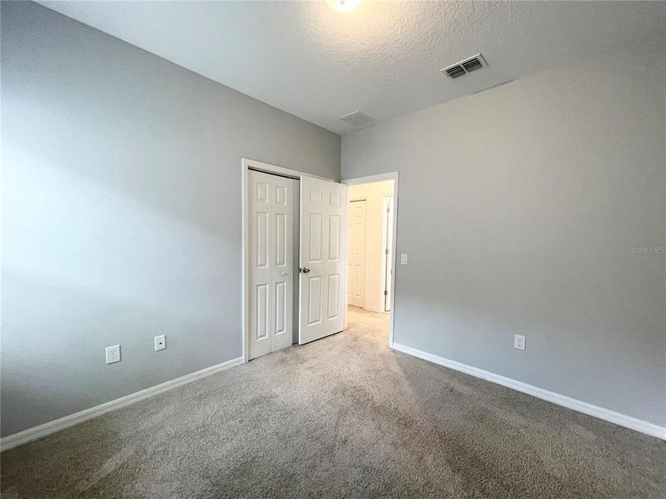 For Rent: $2,800 (4 beds, 2 baths, 1868 Square Feet)