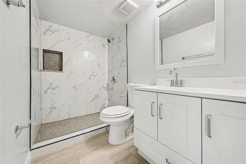 For Sale: $199,000 (3 beds, 2 baths, 1187 Square Feet)