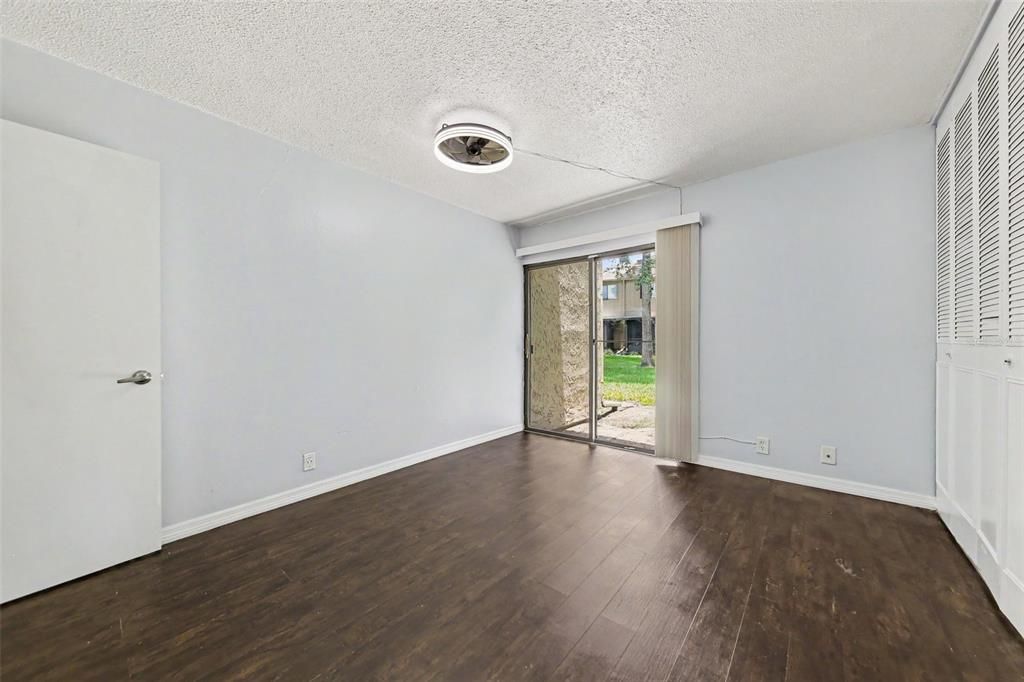 For Sale: $199,000 (3 beds, 2 baths, 1187 Square Feet)