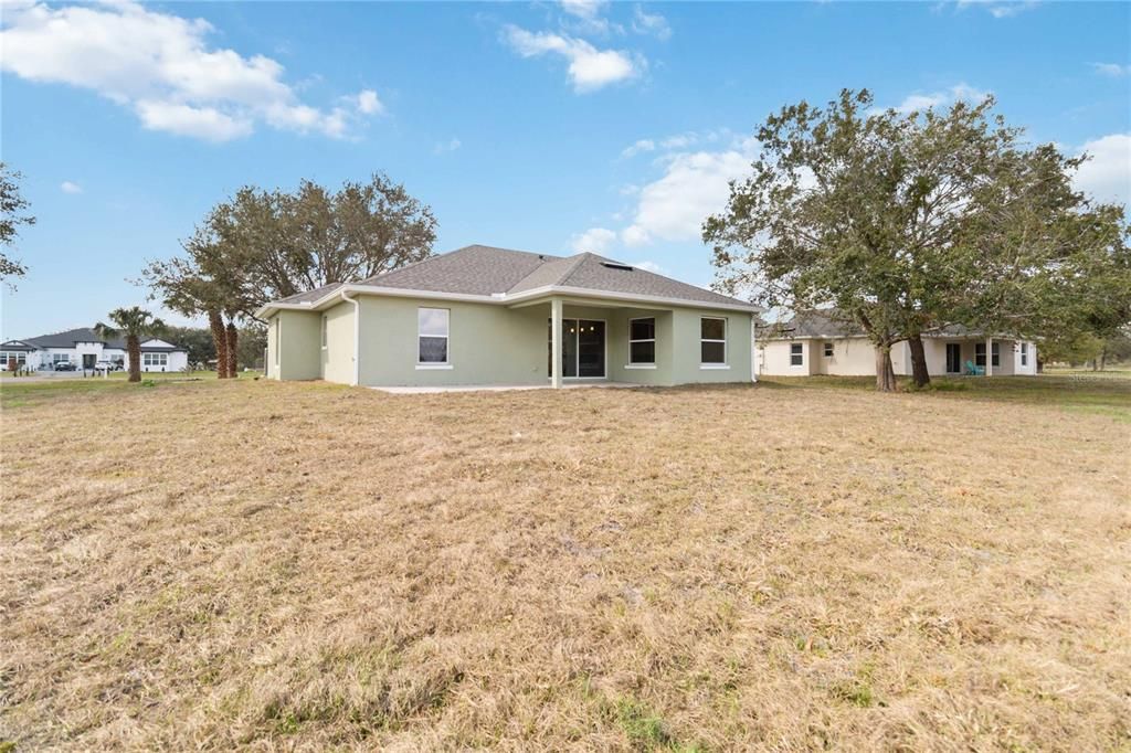 For Rent: $2,995 (4 beds, 2 baths, 1956 Square Feet)