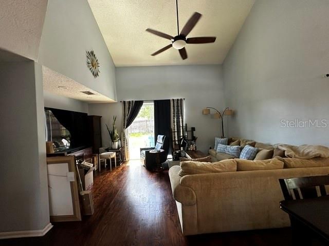 For Sale: $446,000 (3 beds, 2 baths, 1917 Square Feet)