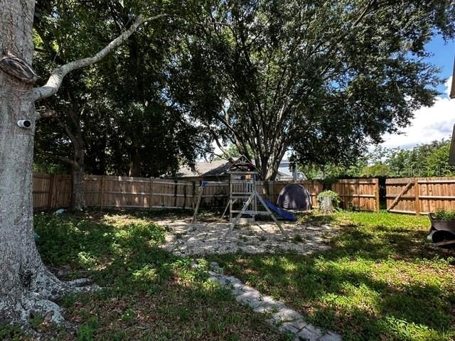 For Sale: $446,000 (3 beds, 2 baths, 1917 Square Feet)