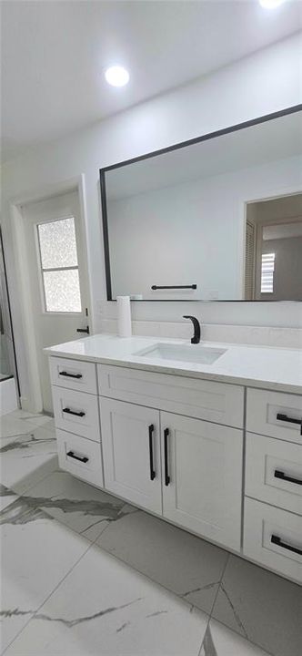 For Sale: $969,500 (3 beds, 2 baths, 2058 Square Feet)