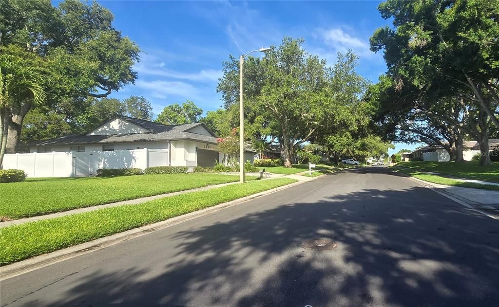 For Sale: $969,500 (3 beds, 2 baths, 2058 Square Feet)