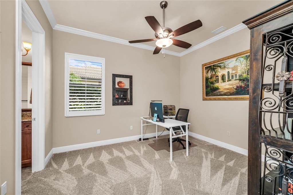 For Sale: $798,000 (2 beds, 2 baths, 2326 Square Feet)