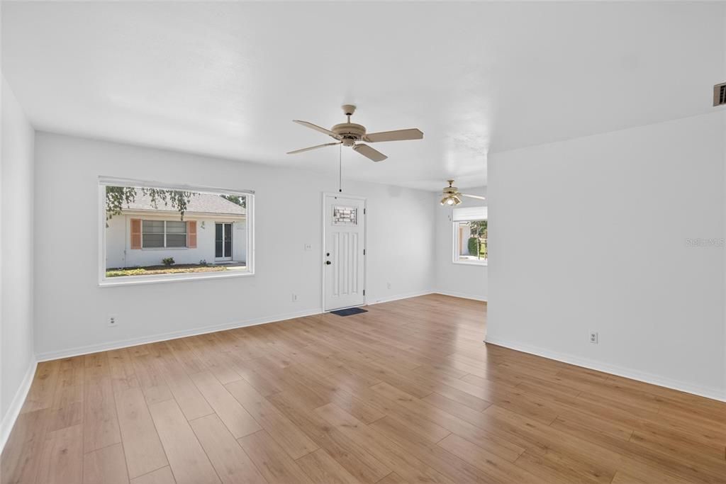 En Venta: $119,900 (2 camas, 2 baños, 960 Pies cuadrados)
