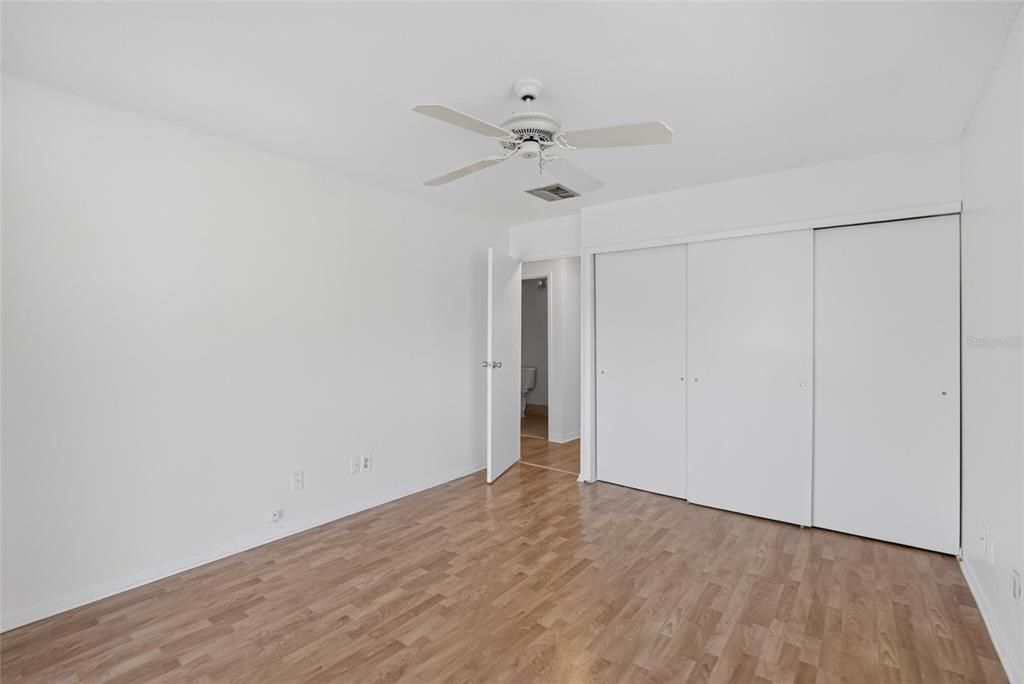 En Venta: $119,900 (2 camas, 2 baños, 960 Pies cuadrados)