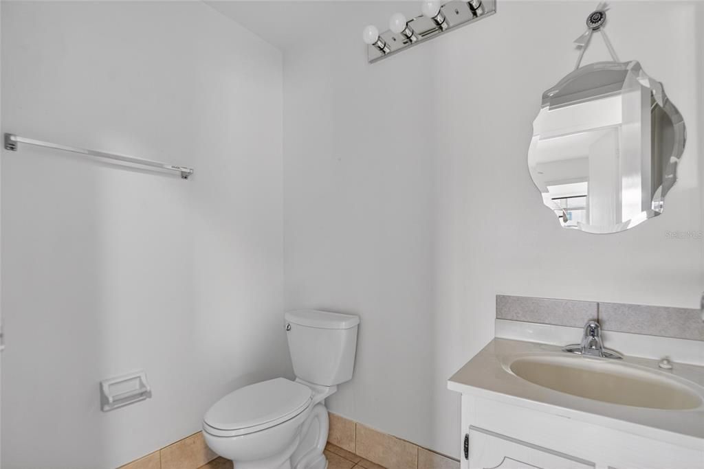 En Venta: $119,900 (2 camas, 2 baños, 960 Pies cuadrados)