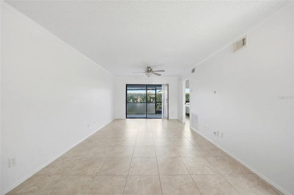 En Venta: $133,000 (2 camas, 2 baños, 884 Pies cuadrados)