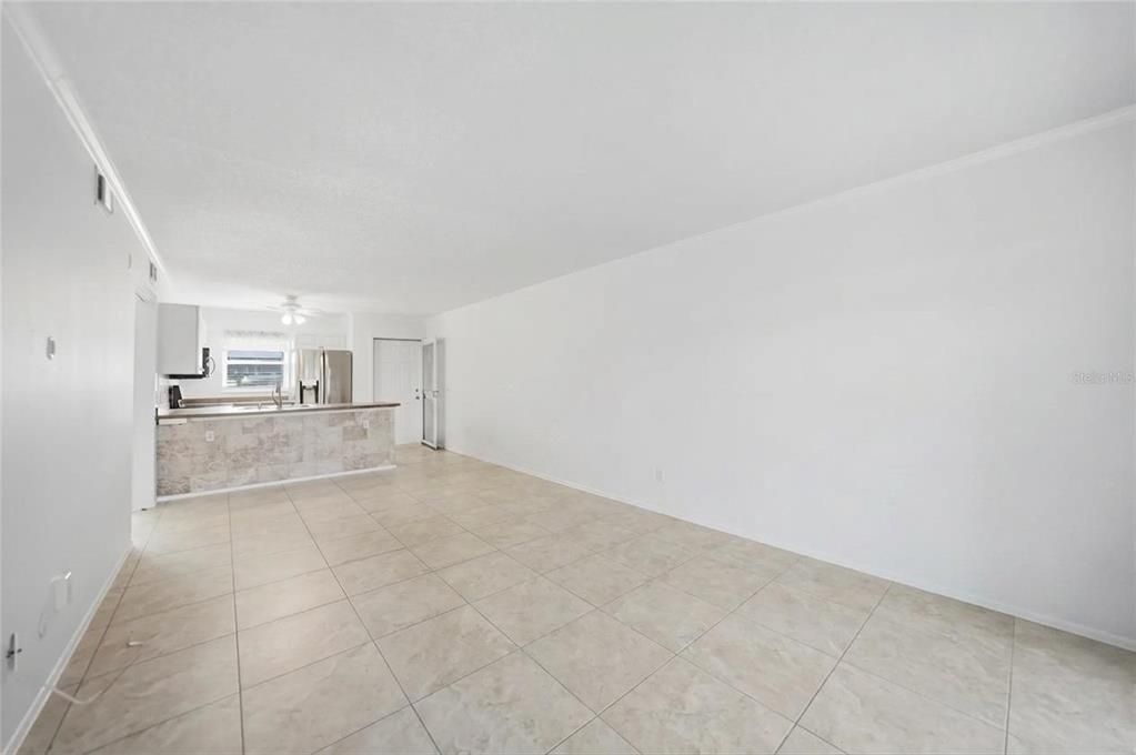 En Venta: $133,000 (2 camas, 2 baños, 884 Pies cuadrados)