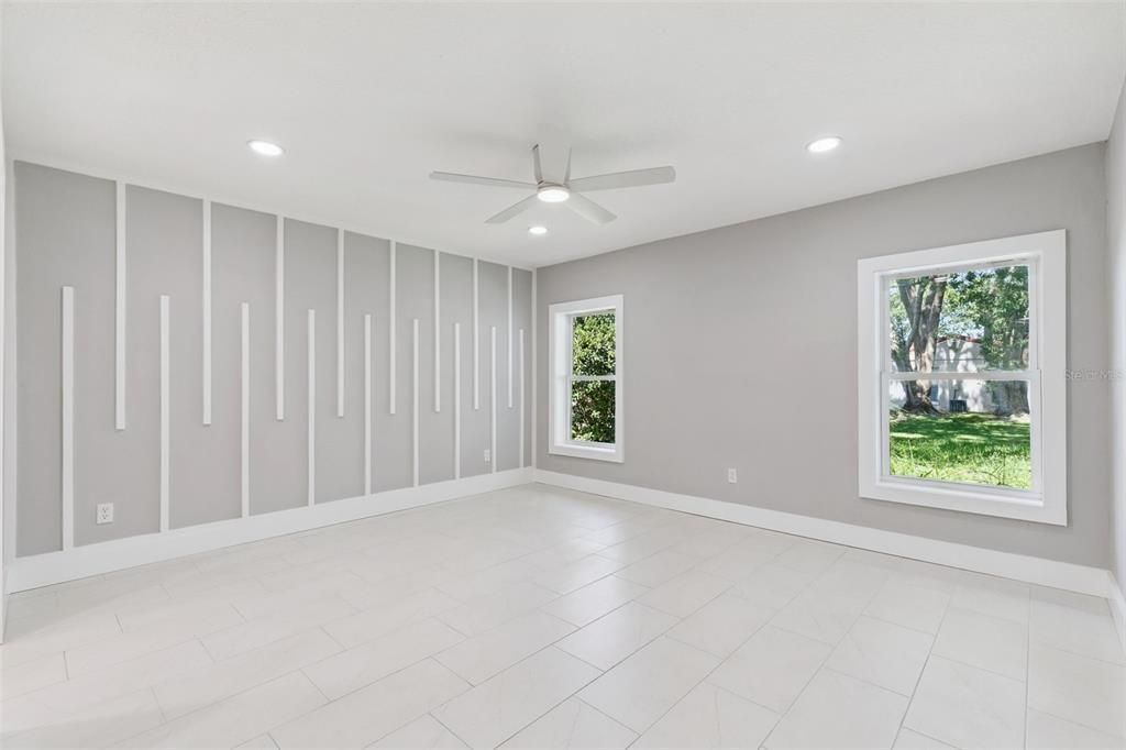 For Sale: $425,000 (3 beds, 2 baths, 1554 Square Feet)