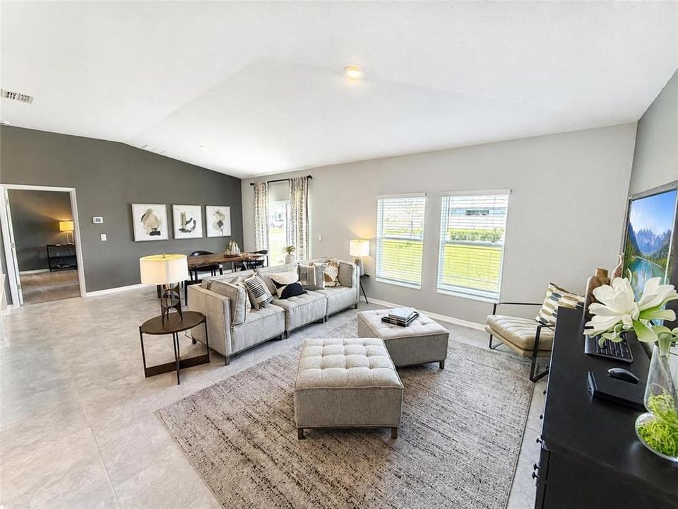 For Sale: $299,000 (3 beds, 2 baths, 1540 Square Feet)