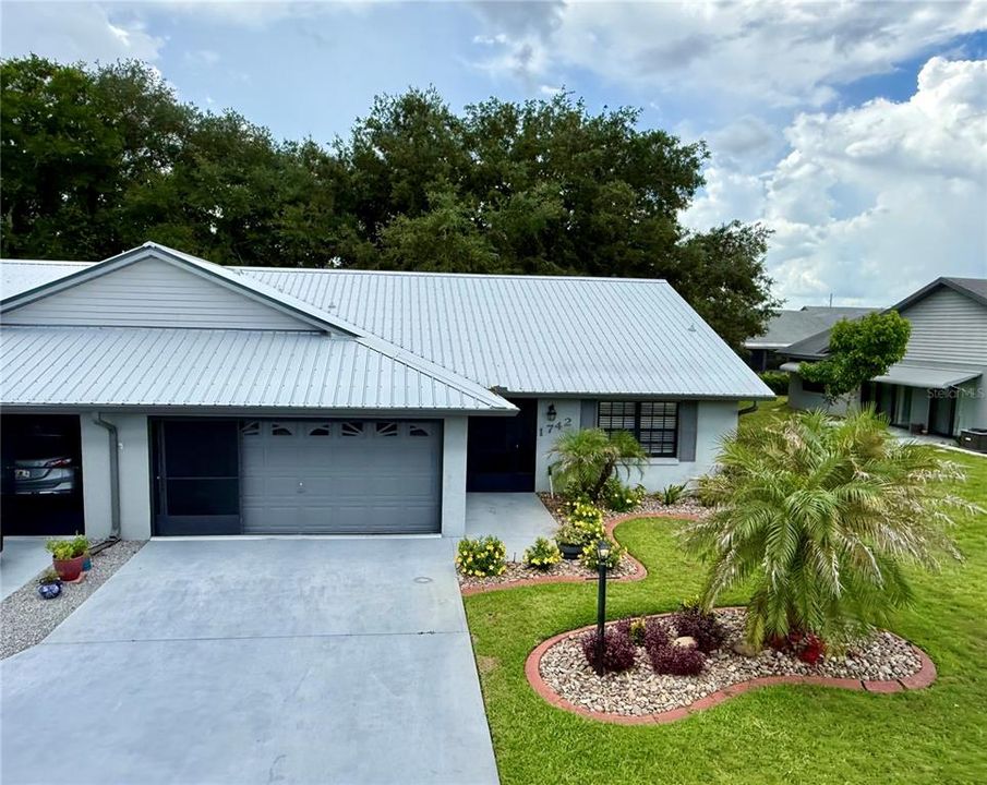 For Sale: $238,000 (2 beds, 2 baths, 1469 Square Feet)