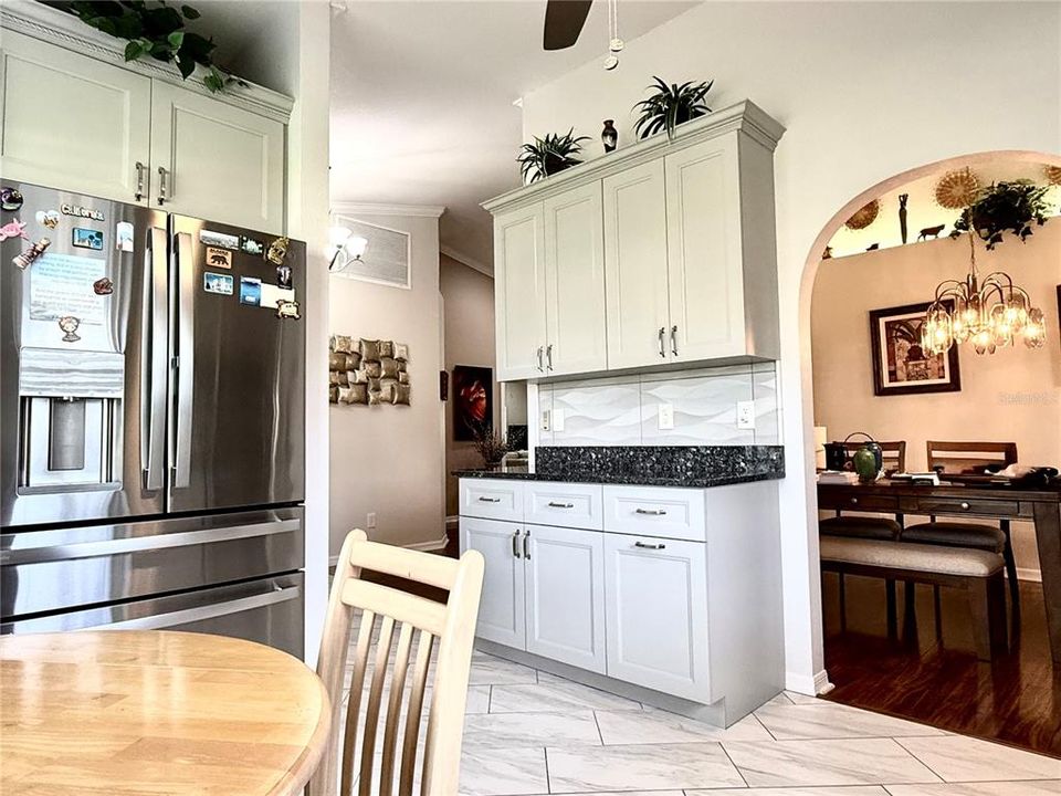 For Sale: $238,000 (2 beds, 2 baths, 1469 Square Feet)