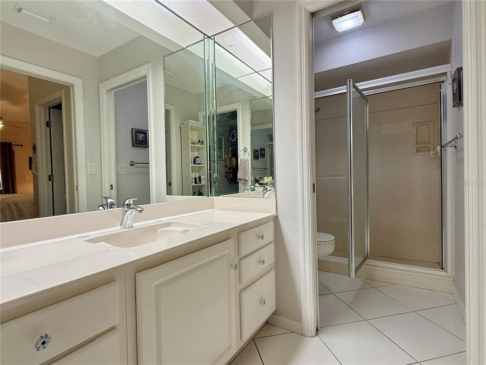 For Sale: $238,000 (2 beds, 2 baths, 1469 Square Feet)