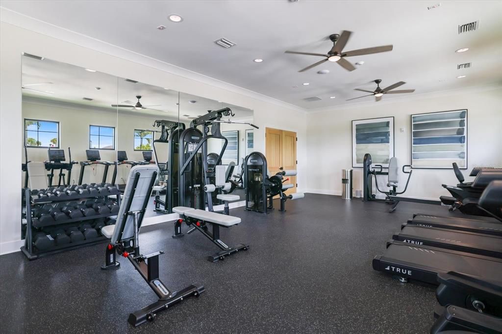 For Sale: $275,000 (3 beds, 2 baths, 1708 Square Feet)