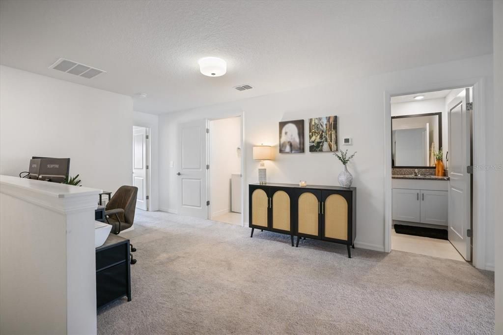 For Sale: $275,000 (3 beds, 2 baths, 1708 Square Feet)