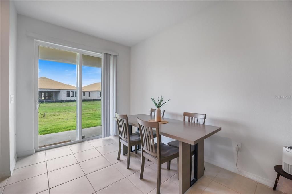 For Sale: $275,000 (3 beds, 2 baths, 1708 Square Feet)