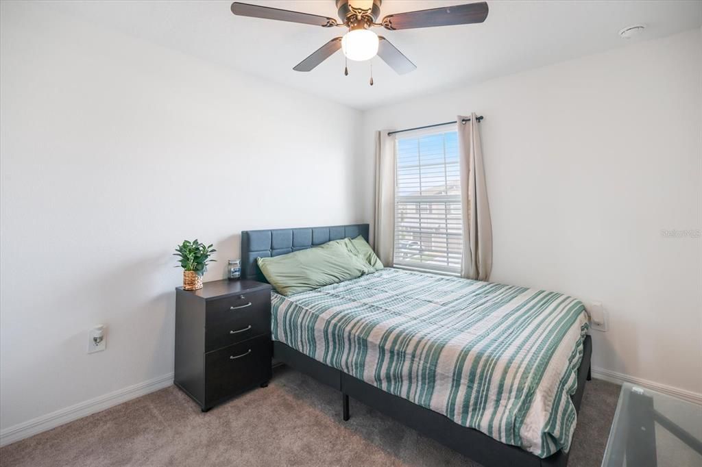 For Sale: $275,000 (3 beds, 2 baths, 1708 Square Feet)