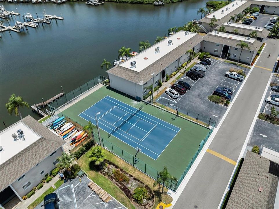 En Venta: $310,000 (2 camas, 1 baños, 1100 Pies cuadrados)