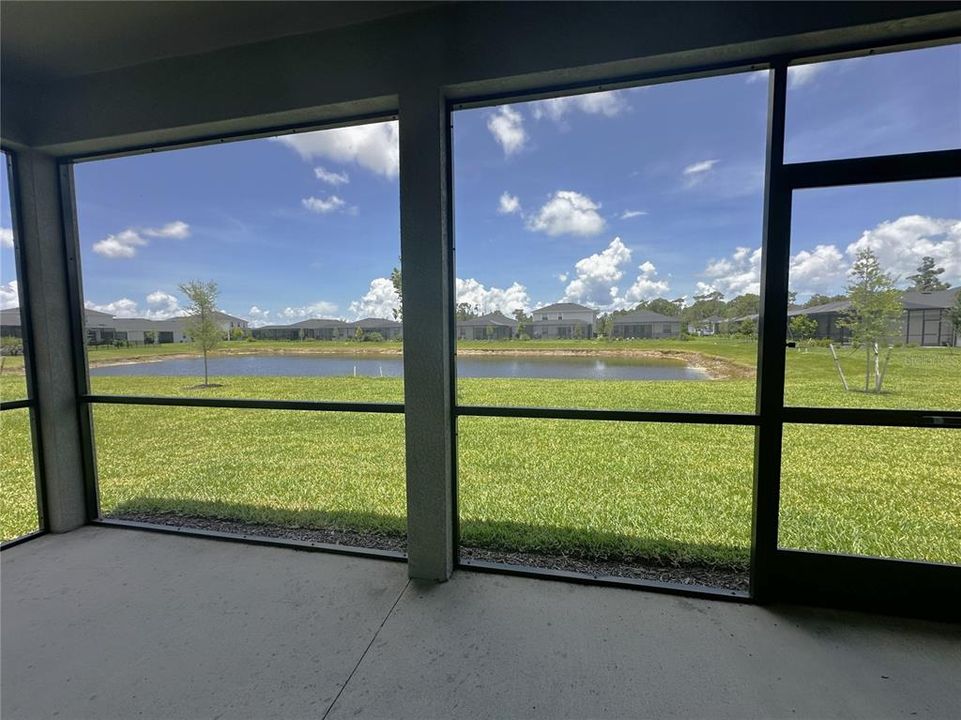 出租: $2,395 (4 贝兹, 3 浴室, 1933 平方英尺)