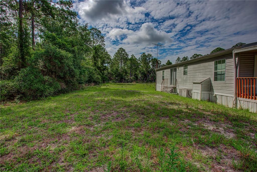 For Sale: $140,000 (3 beds, 2 baths, 1921 Square Feet)