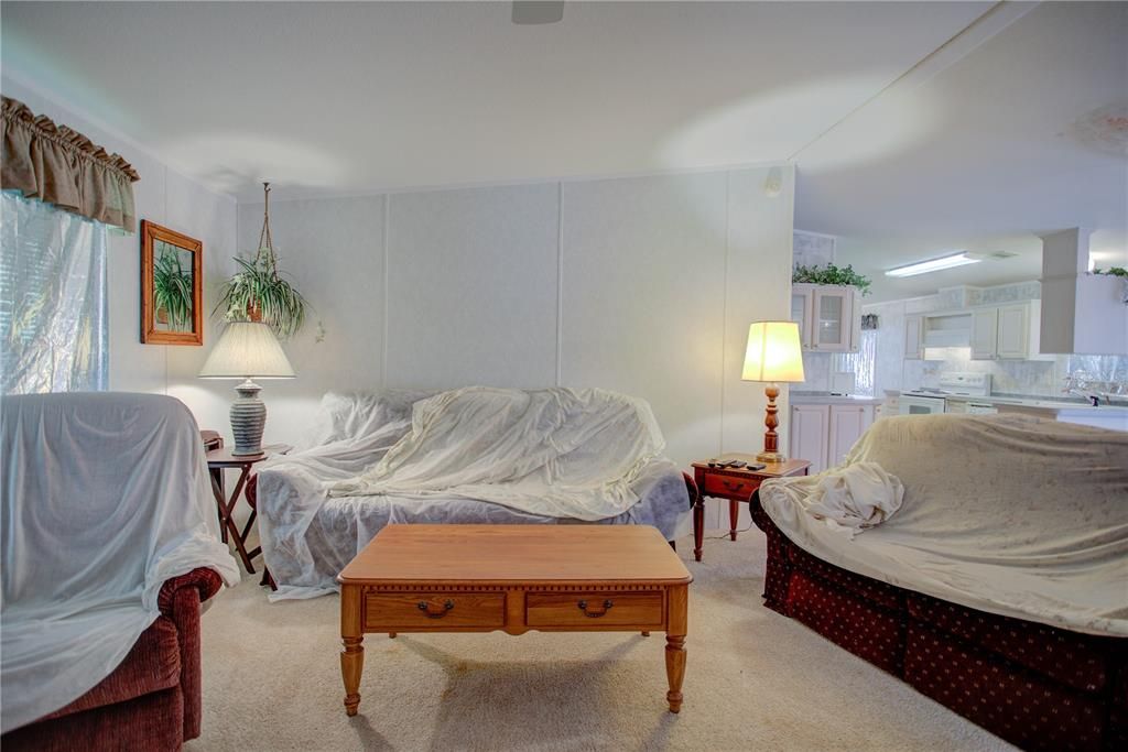 For Sale: $140,000 (3 beds, 2 baths, 1921 Square Feet)