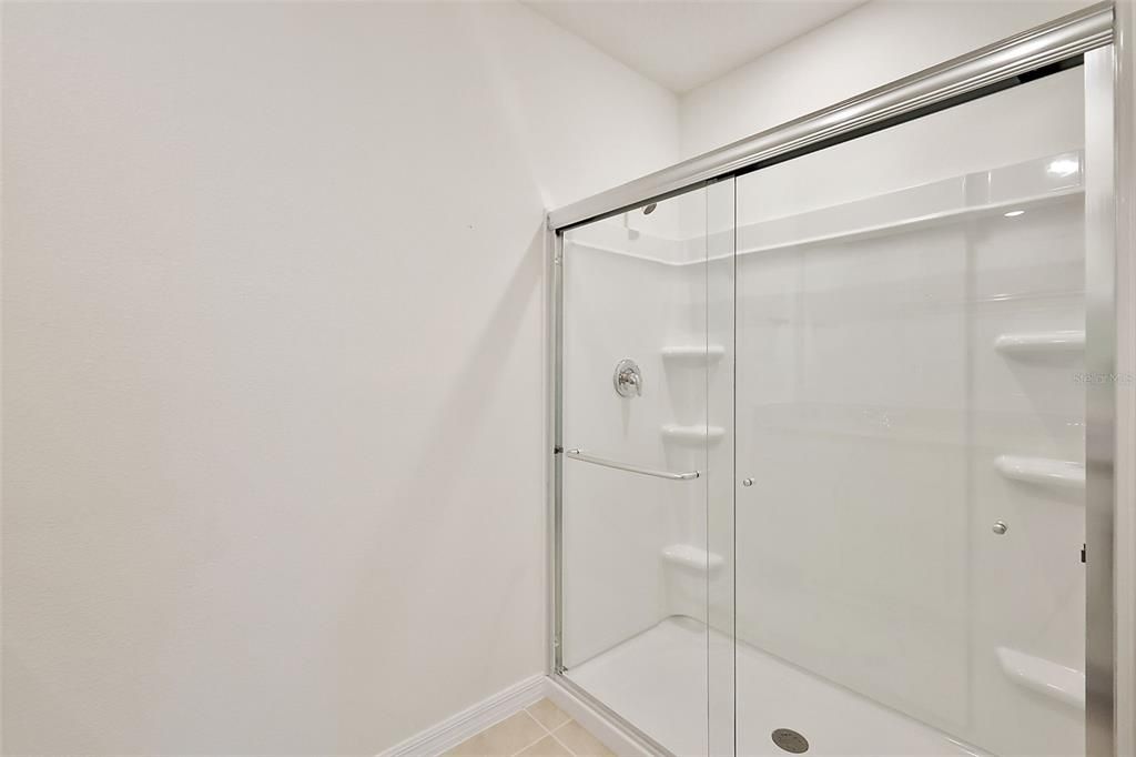 В аренду: $2,400 (3 спален, 2 ванн, 1672 Квадратных фут)