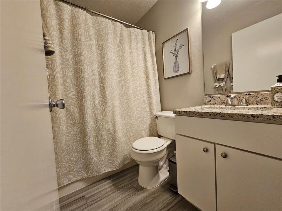 For Rent: $1,700 (2 beds, 2 baths, 858 Square Feet)